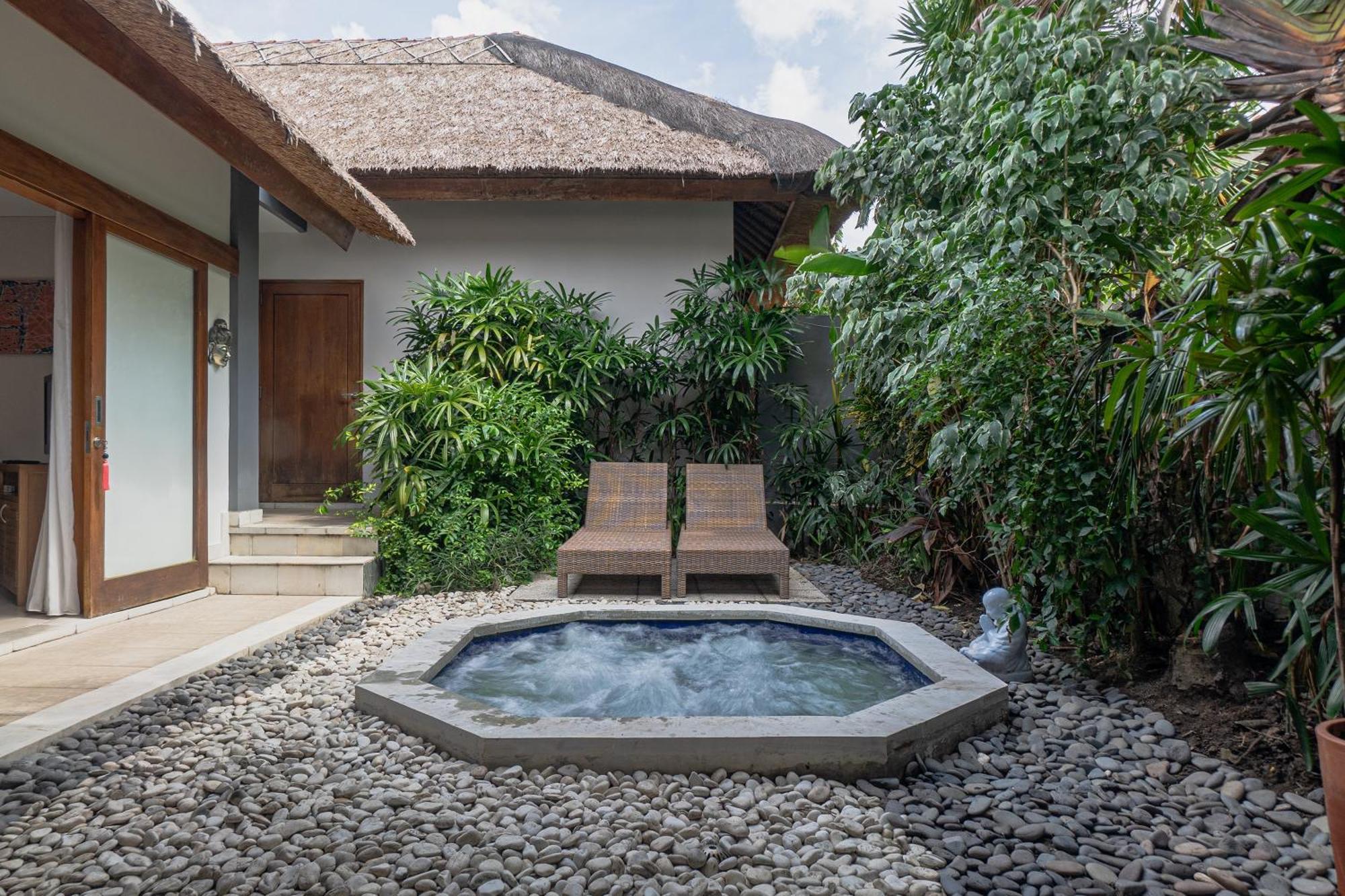 Balinea Holiday Home Seminyak Dış mekan fotoğraf