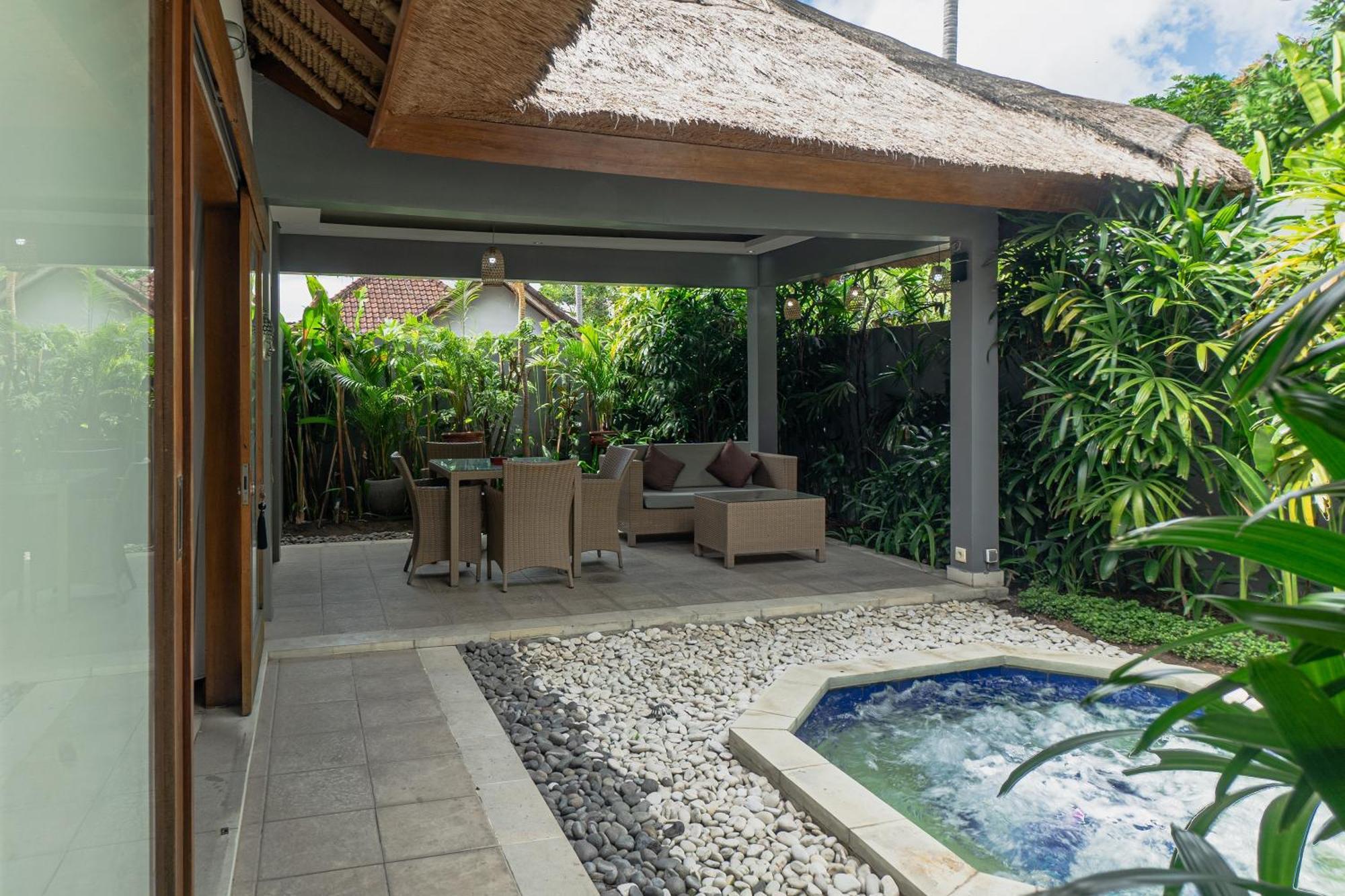 Balinea Holiday Home Seminyak Dış mekan fotoğraf