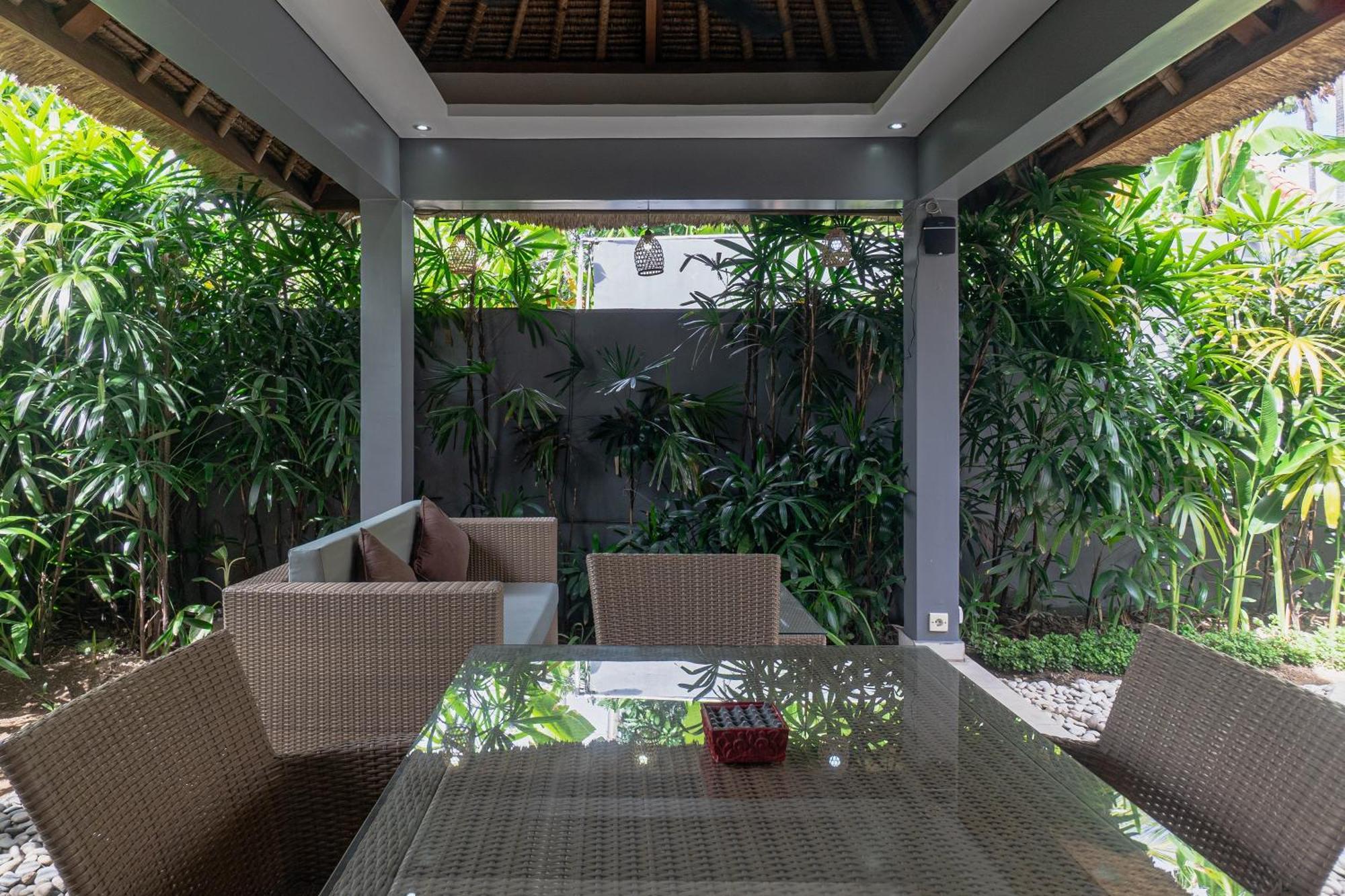 Balinea Holiday Home Seminyak Dış mekan fotoğraf