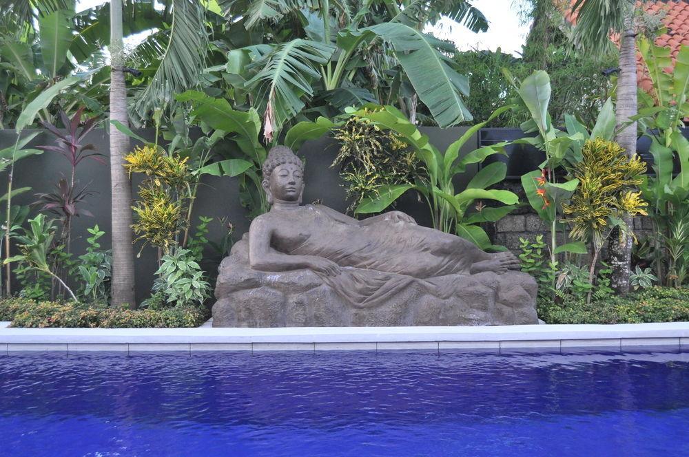 Balinea Holiday Home Seminyak Dış mekan fotoğraf
