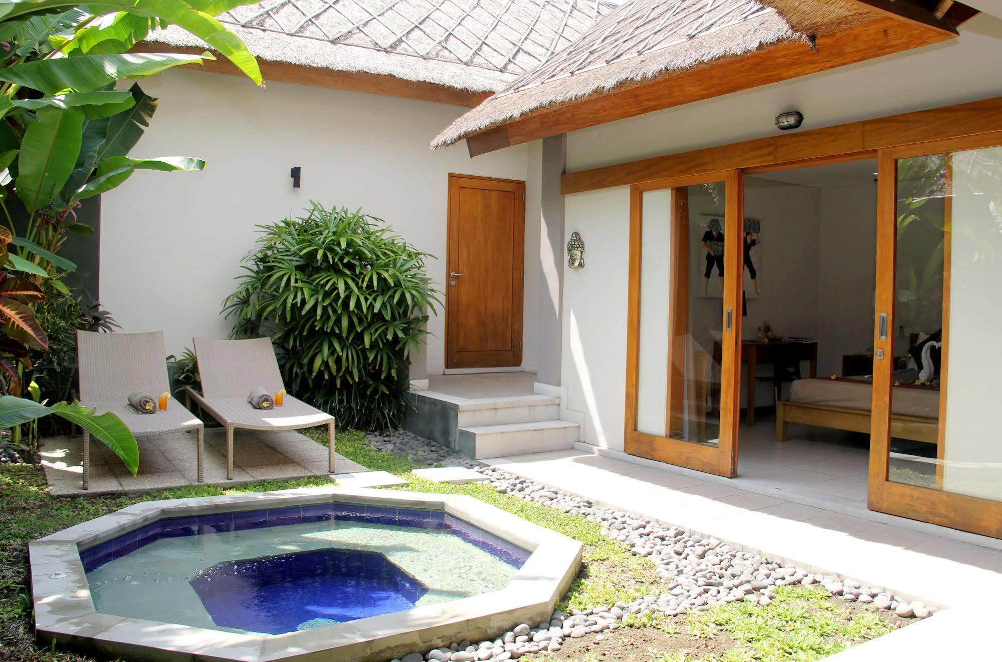 Balinea Holiday Home Seminyak Dış mekan fotoğraf